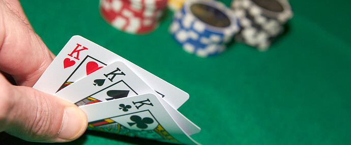 [iCore] iThreeCardPoker: playing three card poker in-game Thumbnail