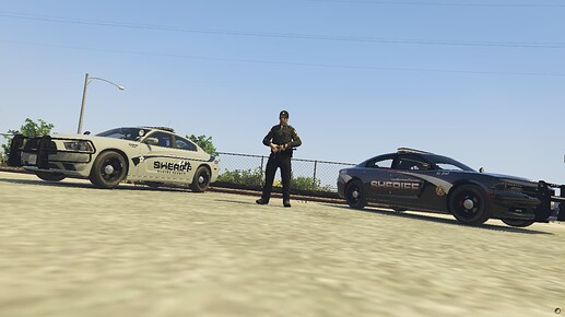 FiveM - Innovative RolePlay _ Innovative Gaming _ Looking for LEO_EMS _ Looking for Staff _ vMenu RolePlay 11_16_2021 7_20_16 PM