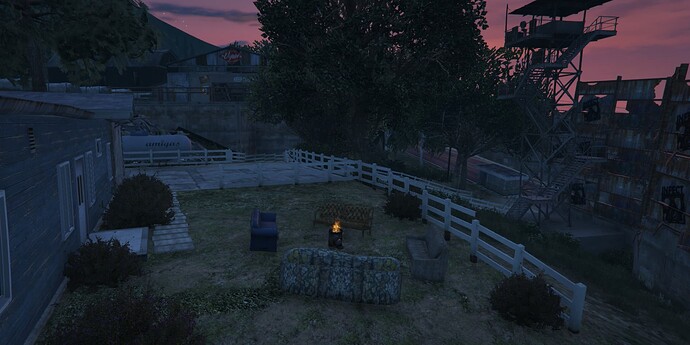 Mountain Survival Base thumbnail 4