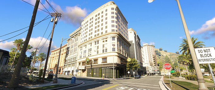 MIRROR TOWN CENTER thumbnail 5